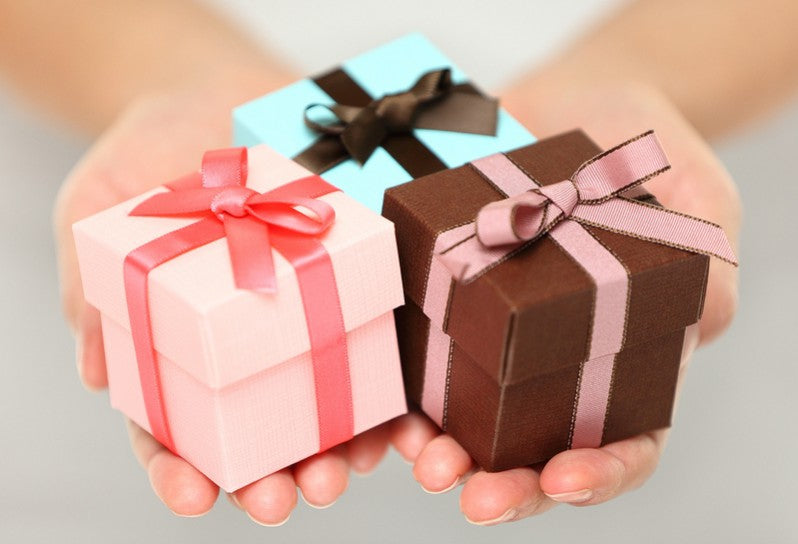 Top 10 Best Gift Ideas For First-time Dads: Get Him Prepared For The New Journey