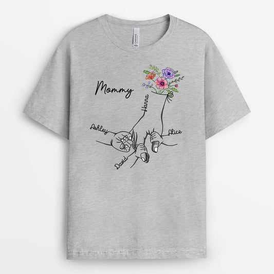 1672AUS2 personalized holding moms grandmas hand t shirt