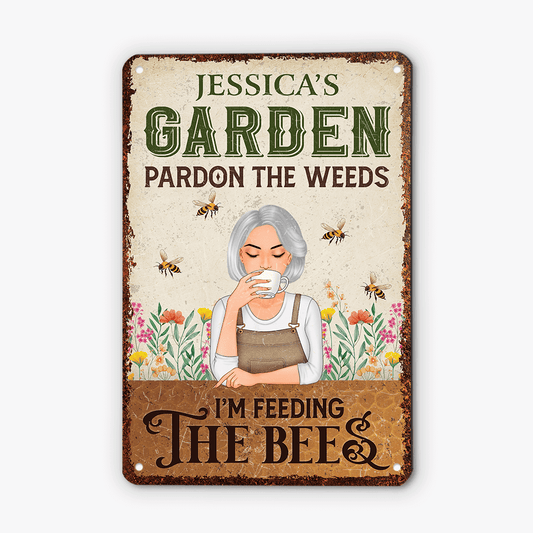 1994EUS2 personalized im feeding the bees metal sign