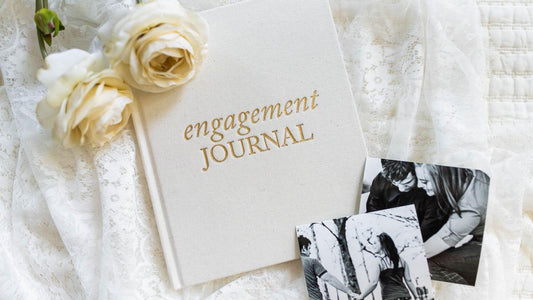 Guide to What To Give As An Engagement Gift