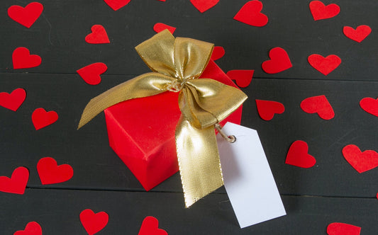 Top 10 Thoughtful And Unique Romantic Gift Ideas 2023