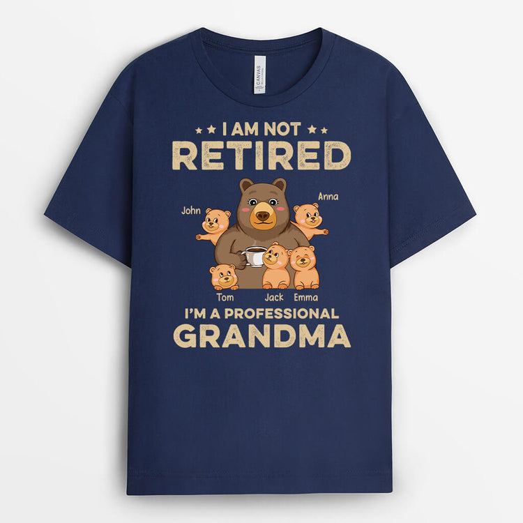 1044AUS1 personalized im a professional grandma t shirt