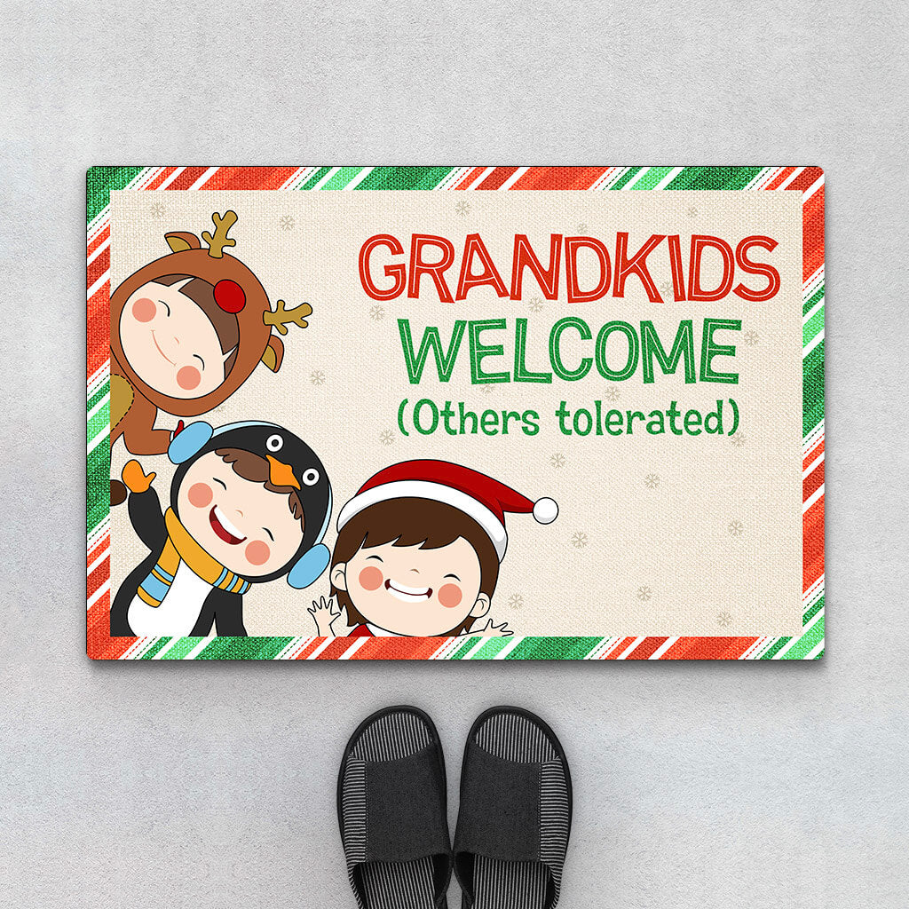 1361DUS1 personalized grandkids welcome doormat