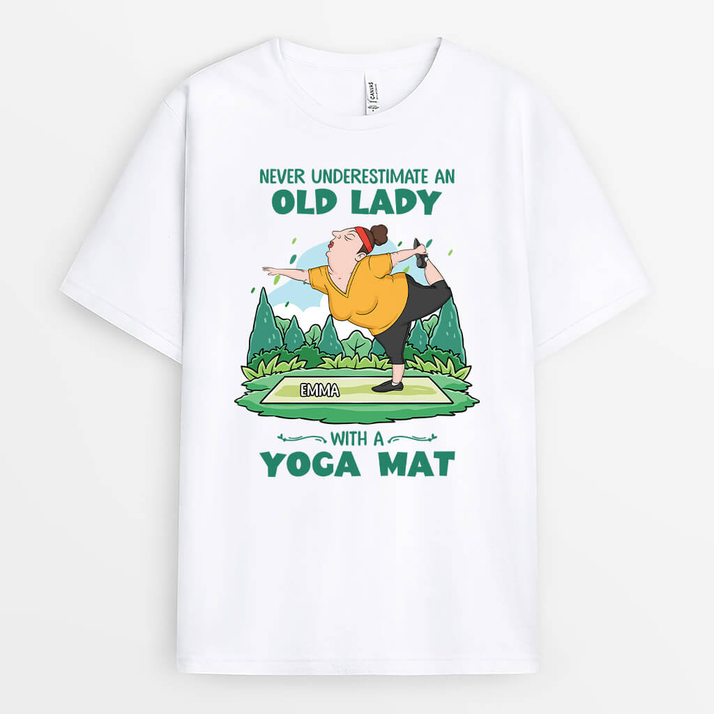 1888AUS1 personalized never underestimate an old lady with a yoga mat t shirt